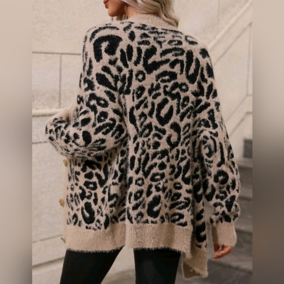 * New Boho Fluffy Leopard Knit Cardigan Sweater Button Down Tan Brown Black - Picture 4 of 8